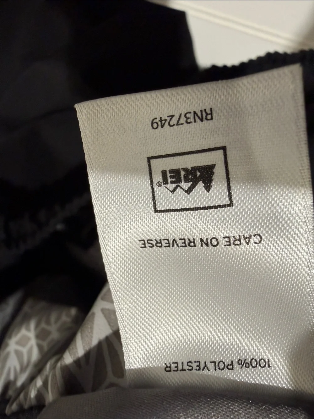 REI Elements Men's Black Waterproof Rain Pants Medium 32L E1 Windproof